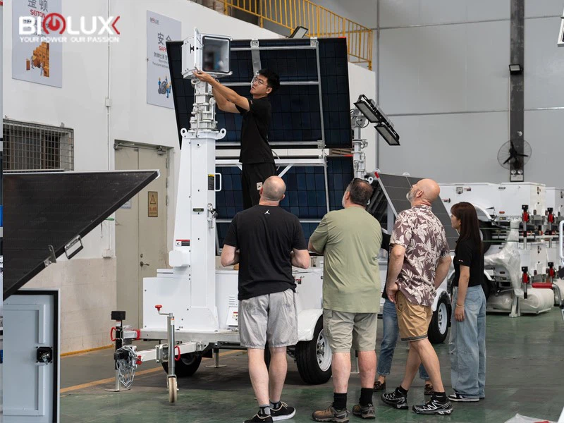 solar trailer solar trailer